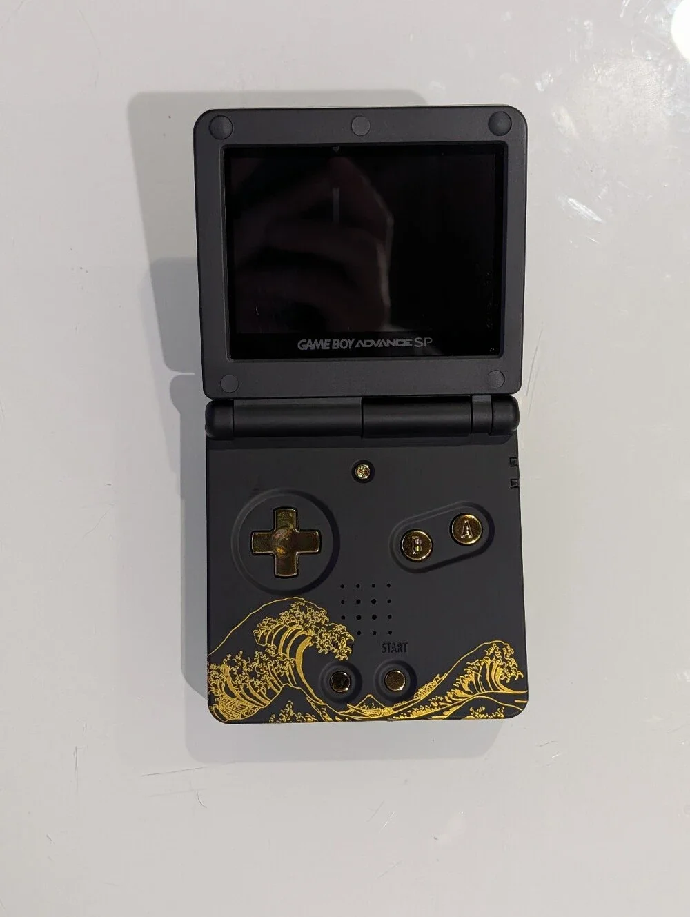 Great Wave Black & Gold Nintendo Game Boy Advance SP GBA SP with v5 IPS Screen